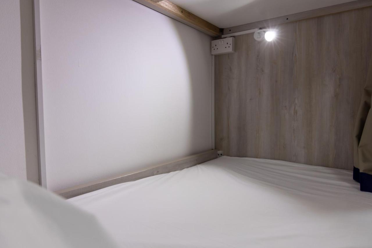 Travel Hub Premium Hostel ดูไบ ภายนอก รูปภาพ