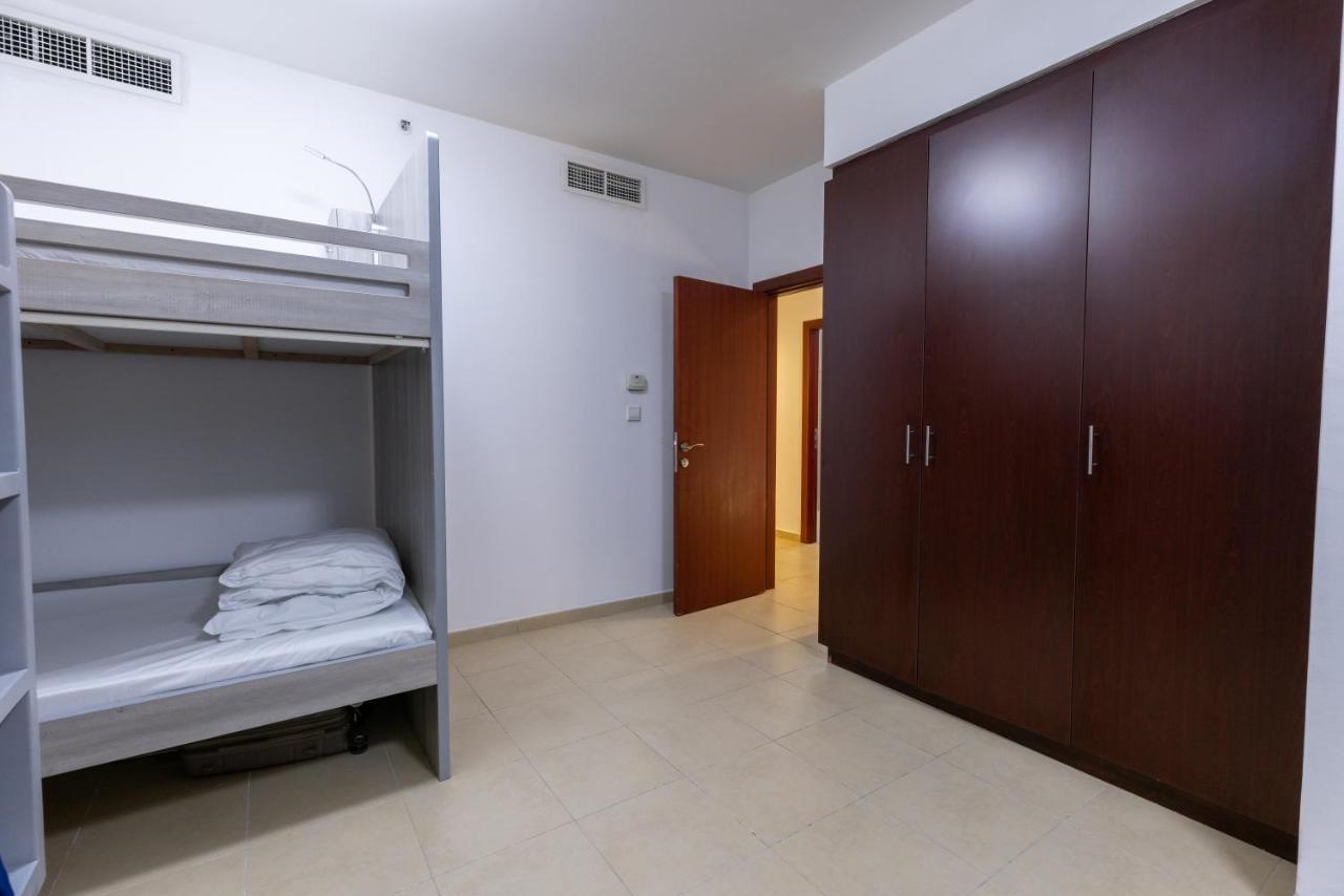 Travel Hub Premium Hostel ดูไบ ภายนอก รูปภาพ
