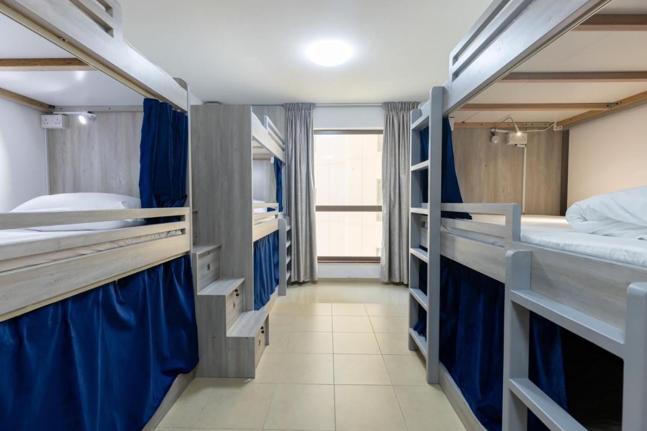 Travel Hub Premium Hostel ดูไบ ภายนอก รูปภาพ
